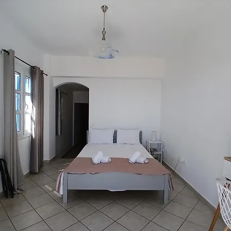 Hotel apartamentowy 9 Muses 2*