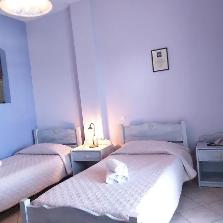 9 Muses 2* Agia Pelagia (Kythira)