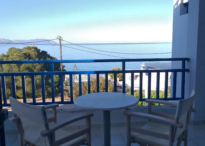 9 Muses 2* Agia Pelagia (Kythira)