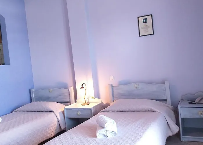 9 Muses 2* Agia Pelagia (Kythira)